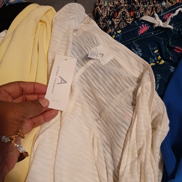 Open Cardigans - Picture 4 of 4